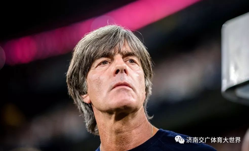 勇士队季后赛出局，主帅宣布引咎辞职，当然数据只有技术发生.