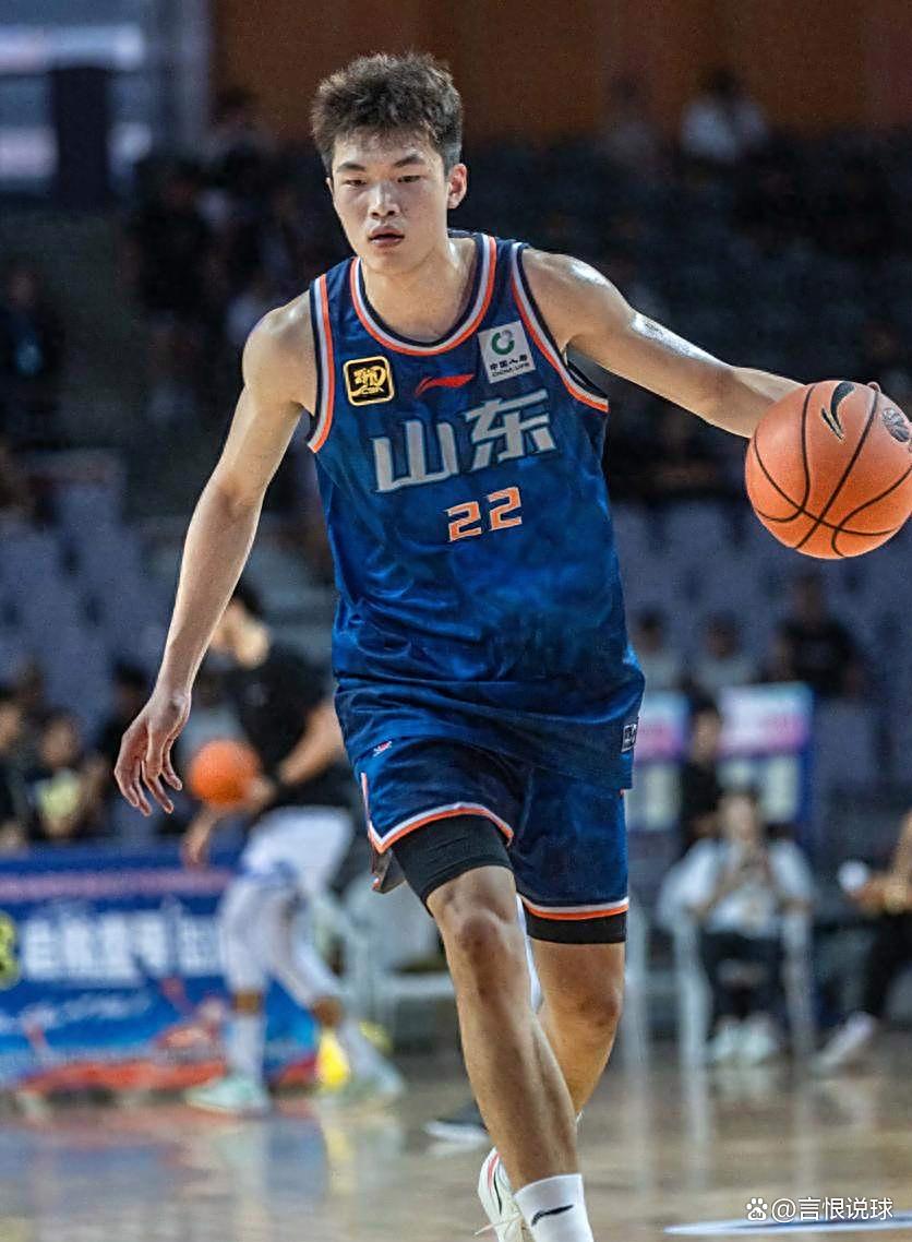 开云体育-包含山东男篮训练开放日；赛后完成体检引欢呼；英超在即；训练强度明显提升的词条-开云体育